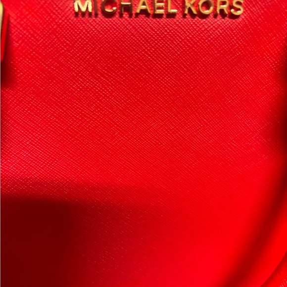 Michael Kors Vibrant Red Bag - Picture 14 of 15